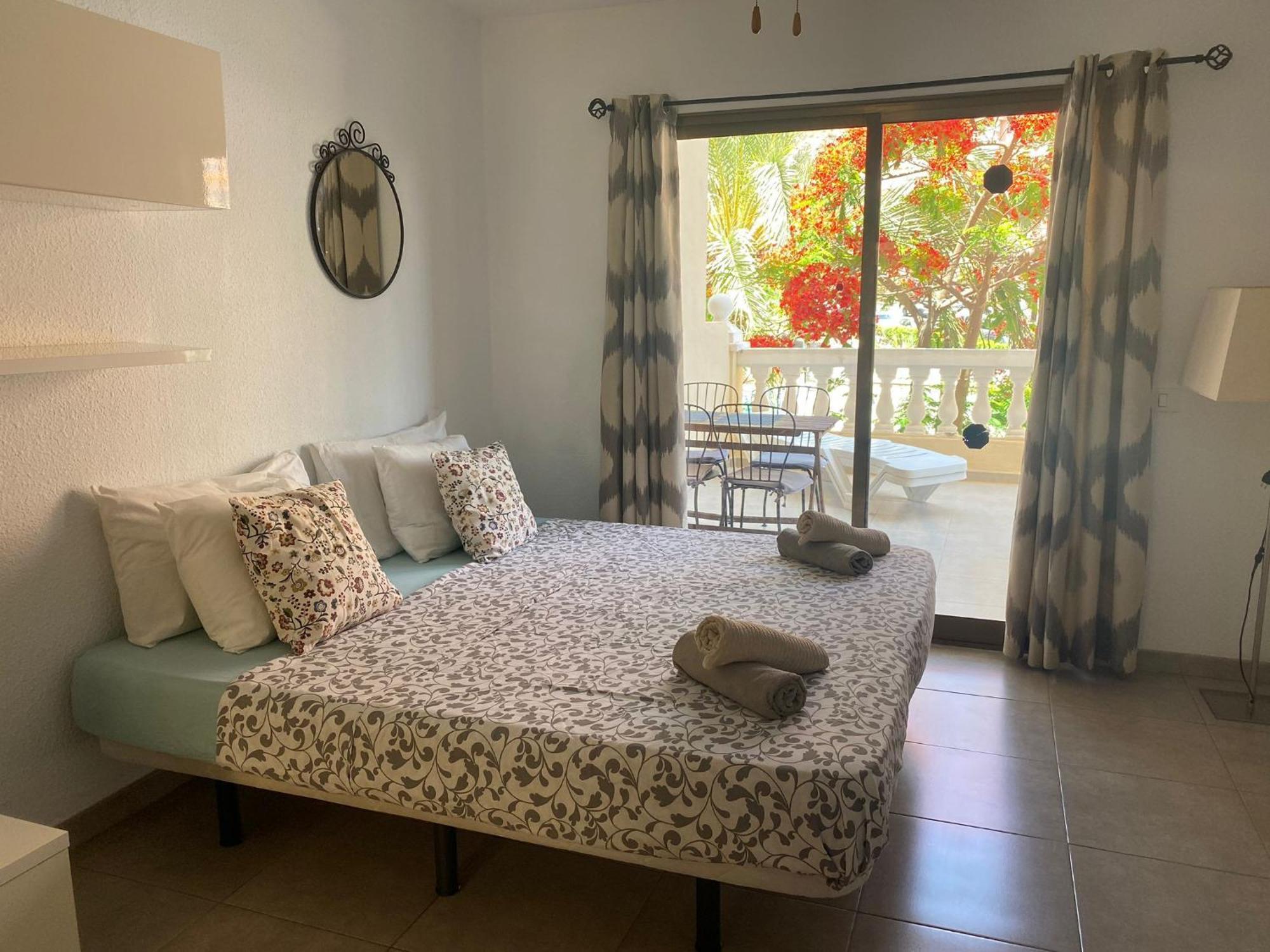 Castle Harbour Samuel'S Studio Flat By Lovetenerife 洛斯克里斯蒂亚诺斯 外观 照片